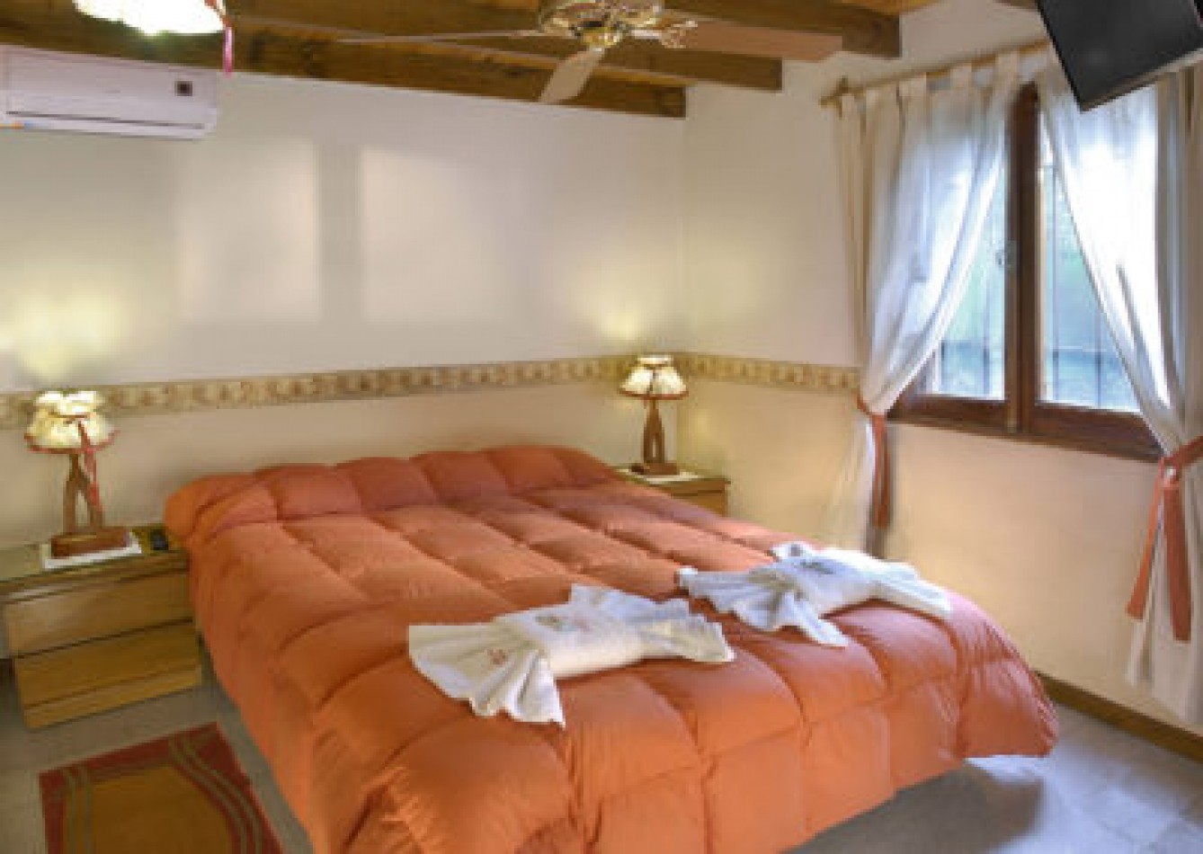 ESPECTACULAR COMPLEJO DE CABAÑAS EN VENTA EN VILLA GENERAL BELGRANO.