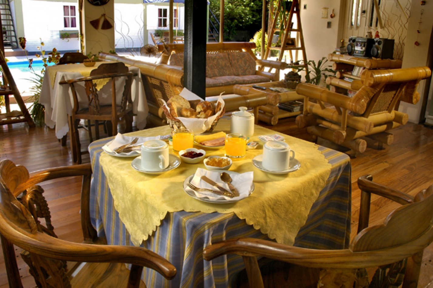TRADICIONAL POSADA EN VENTA EN INMEJORABLE UBICACION, EN VILLA GENERAL BELGRANO