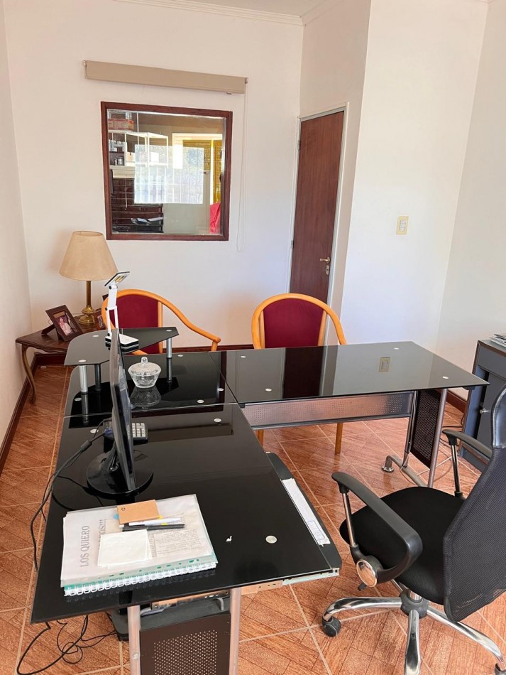 Local comercial en venta en el corazon de Los Reartes!!!!!