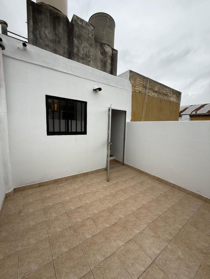 Venta de departamento en PH de dos dormitorios sin expensas!!!! Alta Cordoba