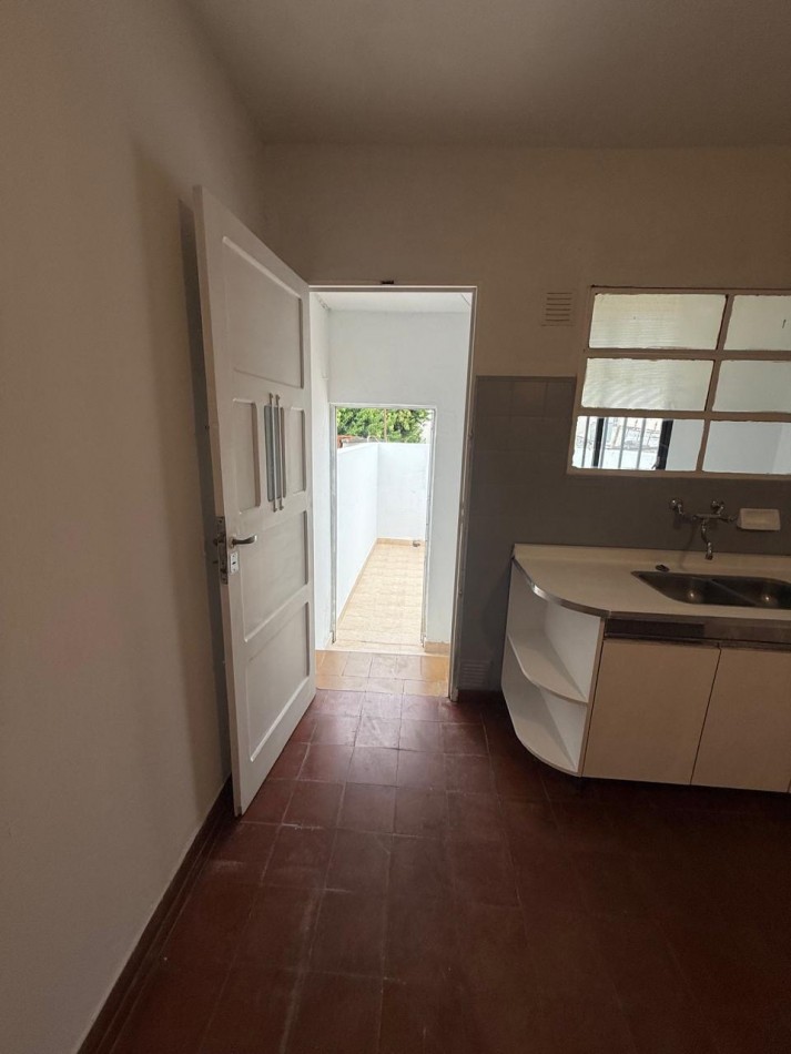 Venta de departamento en PH de dos dormitorios sin expensas!!!! Alta Cordoba