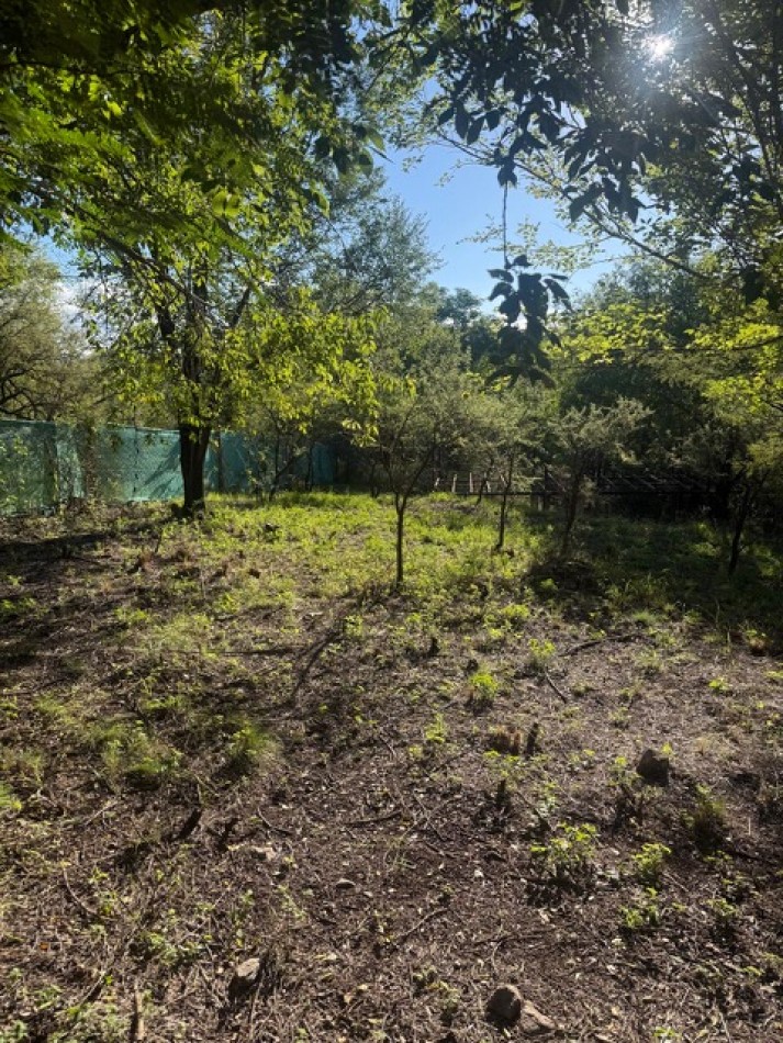 Hermoso Lote Con Costa De Arroyo y Construccion A Continuar en VGB!!!