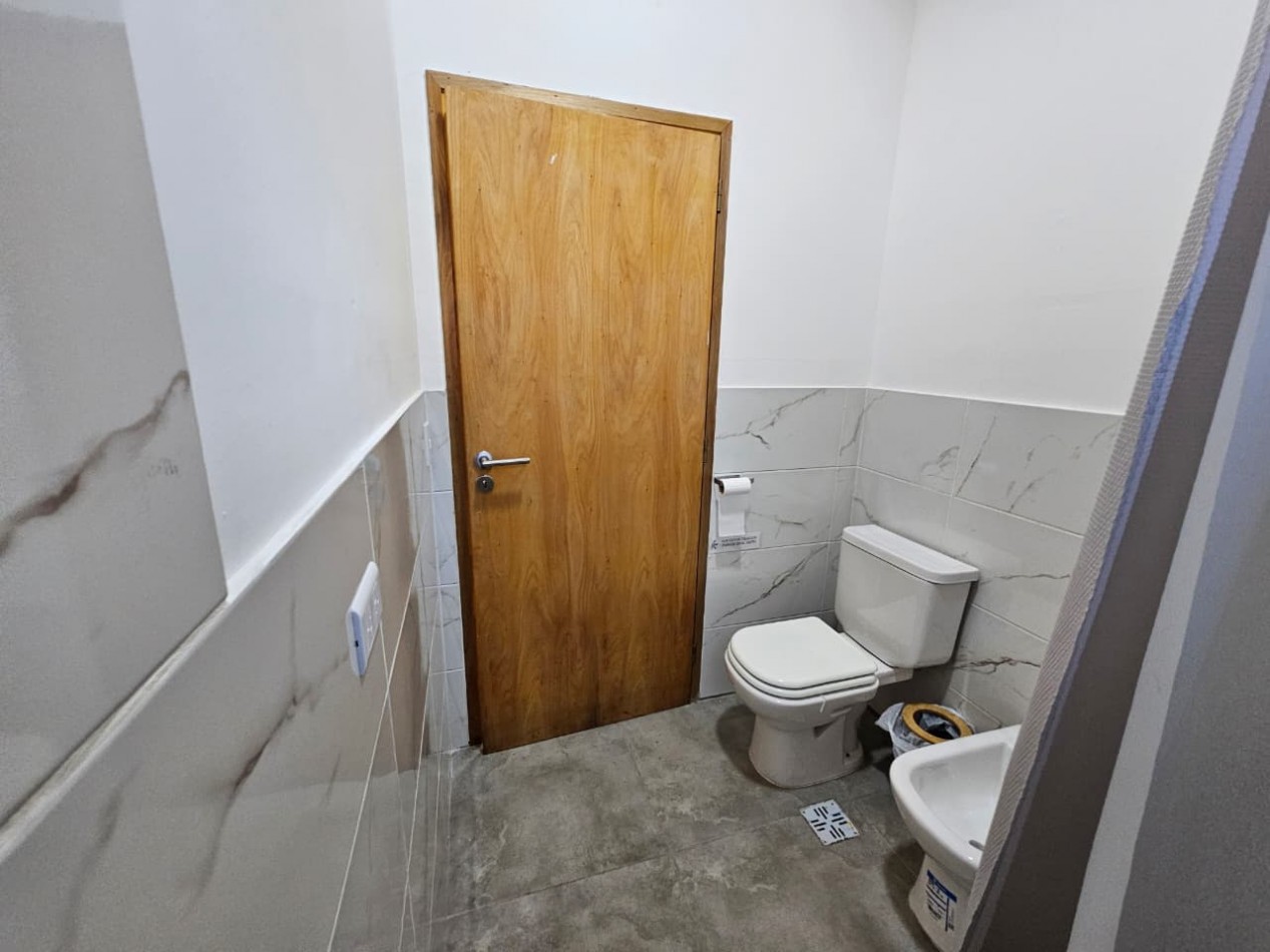Se alquila casa de dos dormitorios en Punto Claro!!!