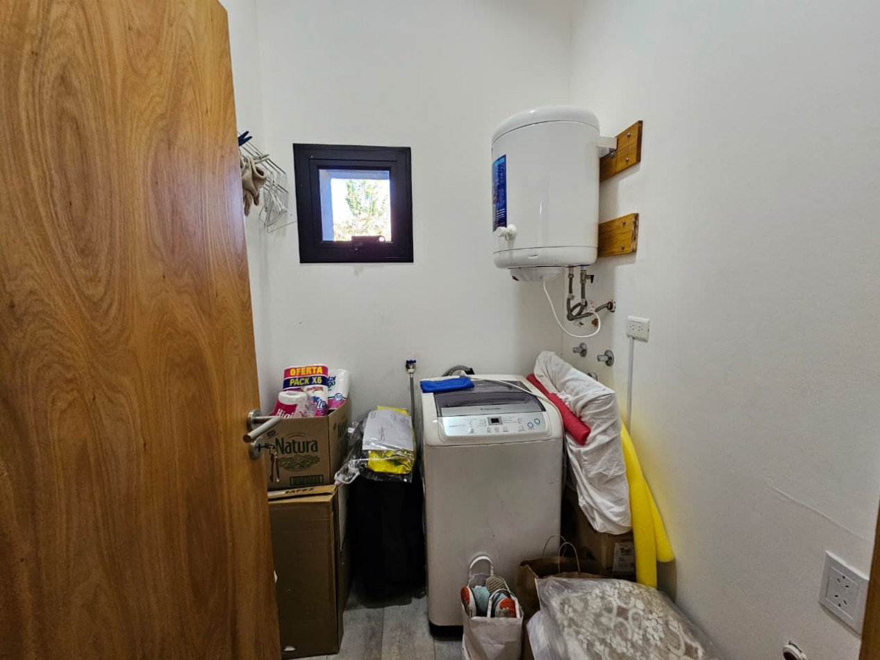 Se alquila casa de dos dormitorios en Punto Claro!!!