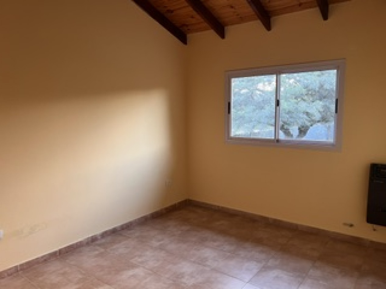 Se alquila casa en PH de dos dormitorios en Villa Gral.Belgrano, Cordoba