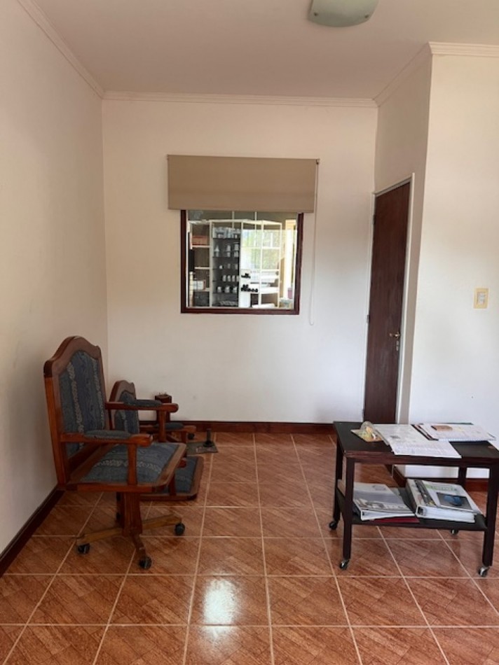 Local comercial en venta en el corazon de Los Reartes!!!!!