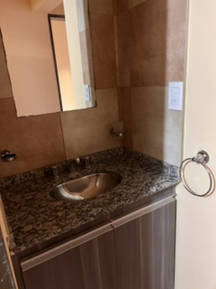 Se alquila casa en PH de dos dormitorios en Villa Gral.Belgrano, Cordoba